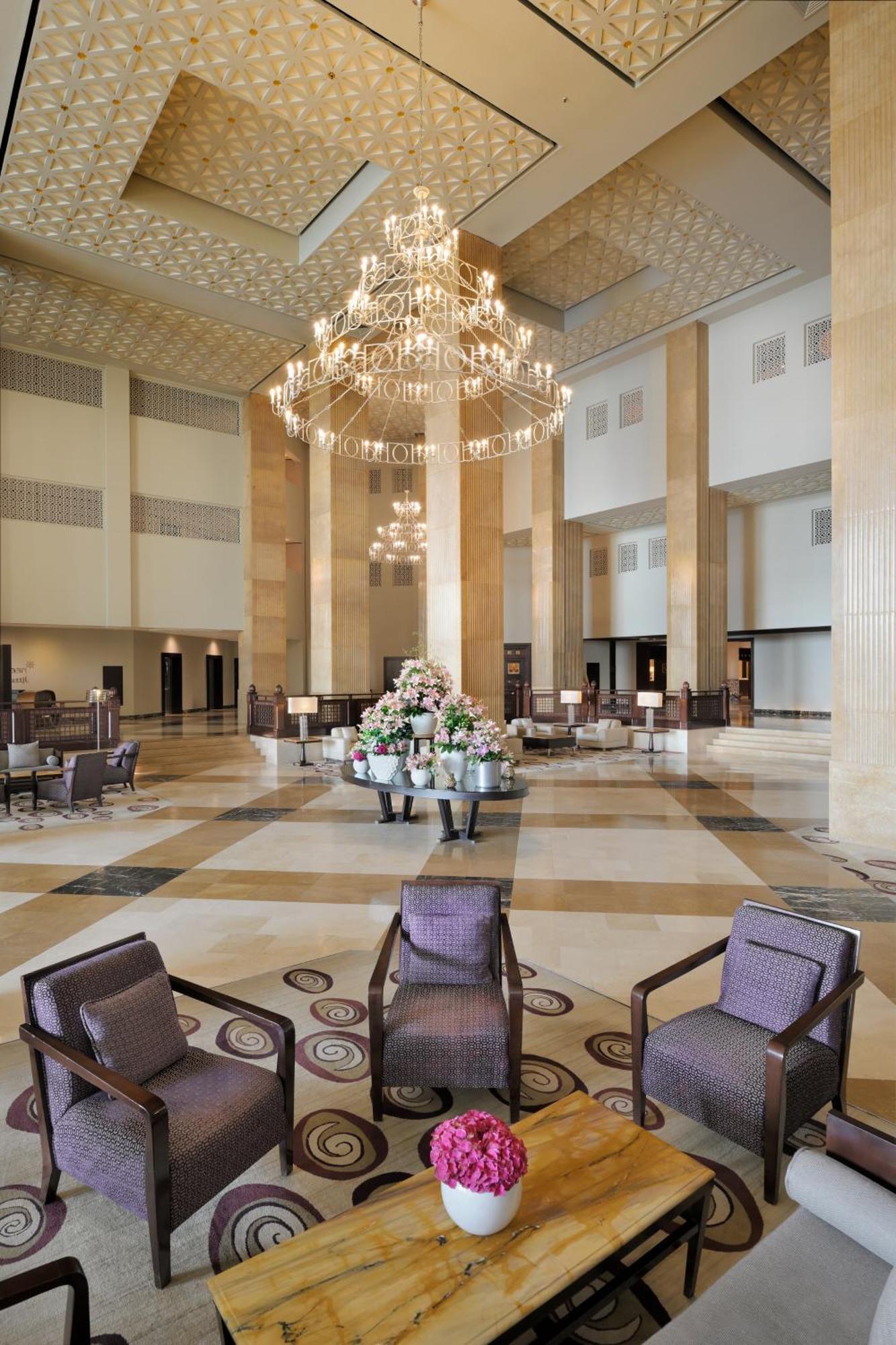 Grand Hyatt Doha Hotel & Villas Eksteriør bilde Lobby